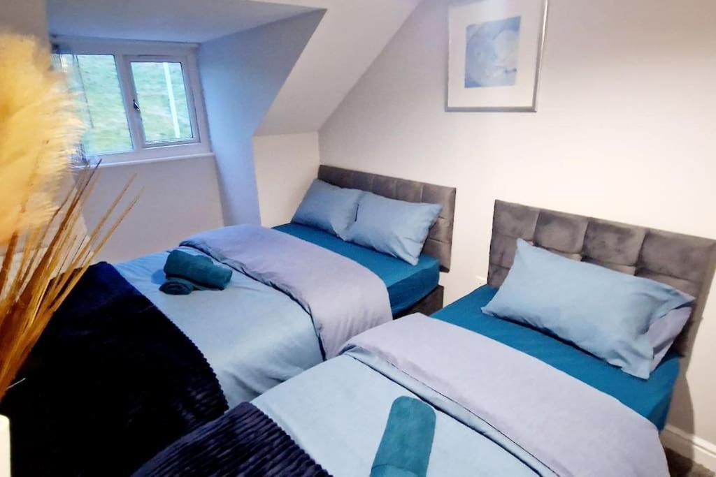 9 Guest 7 Beds Lovely House In Rossendale Holiday home *