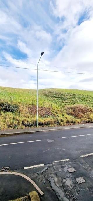 9 Guest 7 Beds Lovely House In Rossendale *