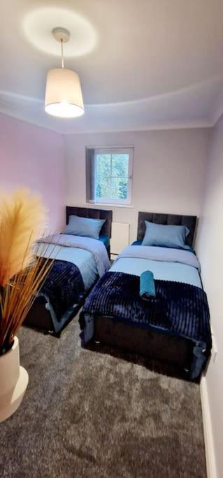 9 Guest 7 Beds Lovely House In Rossendale Holiday home
